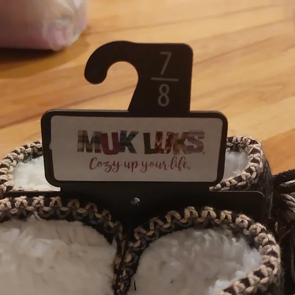 Muk Luks Slipper Booties - Picture 5 of 13